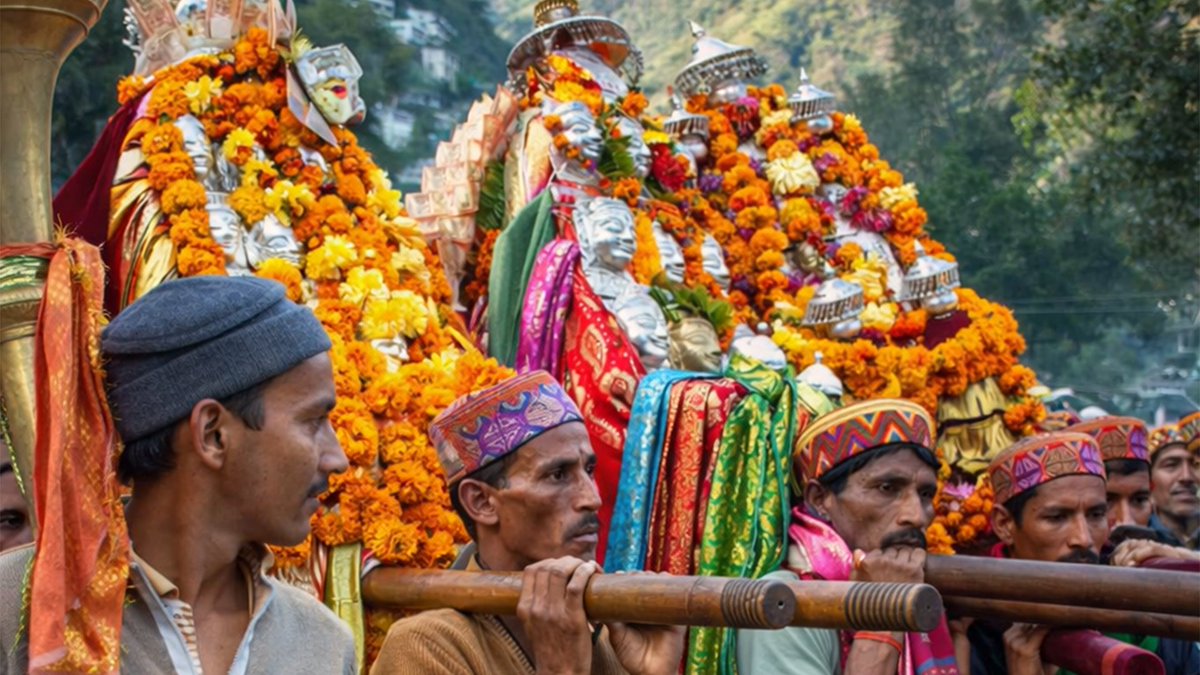 gostopsofficial's tweet photo. 6/n

📌A Gentle Note to Travellers

You will always be welcomed here with open hearts. If you come, celebrate softly, respect the culture and the mountains, and help protect the quiet peace and magic that make Sangla so special. https://t.co/c3bcEYipQg