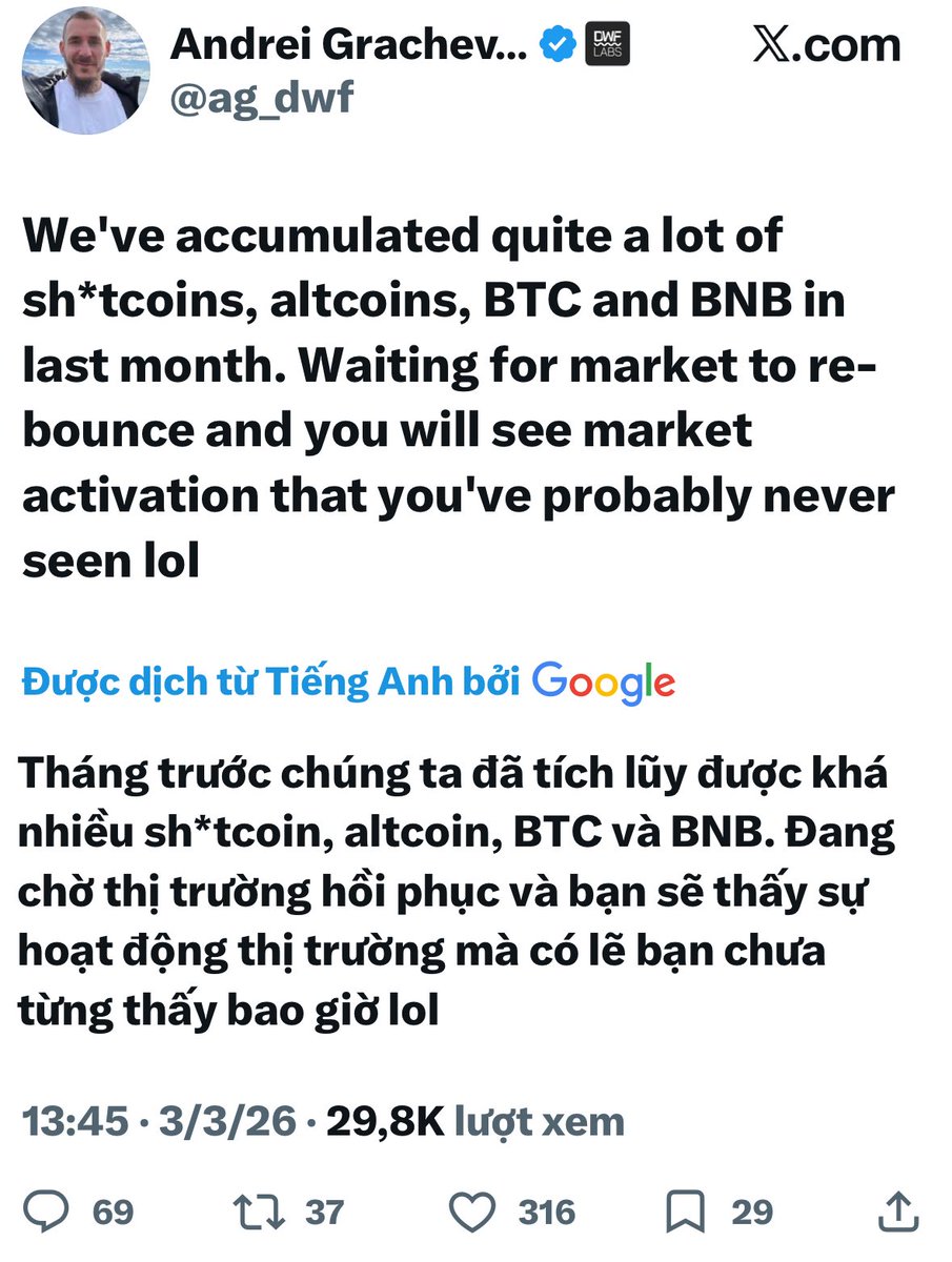 KM WHALE tweet media