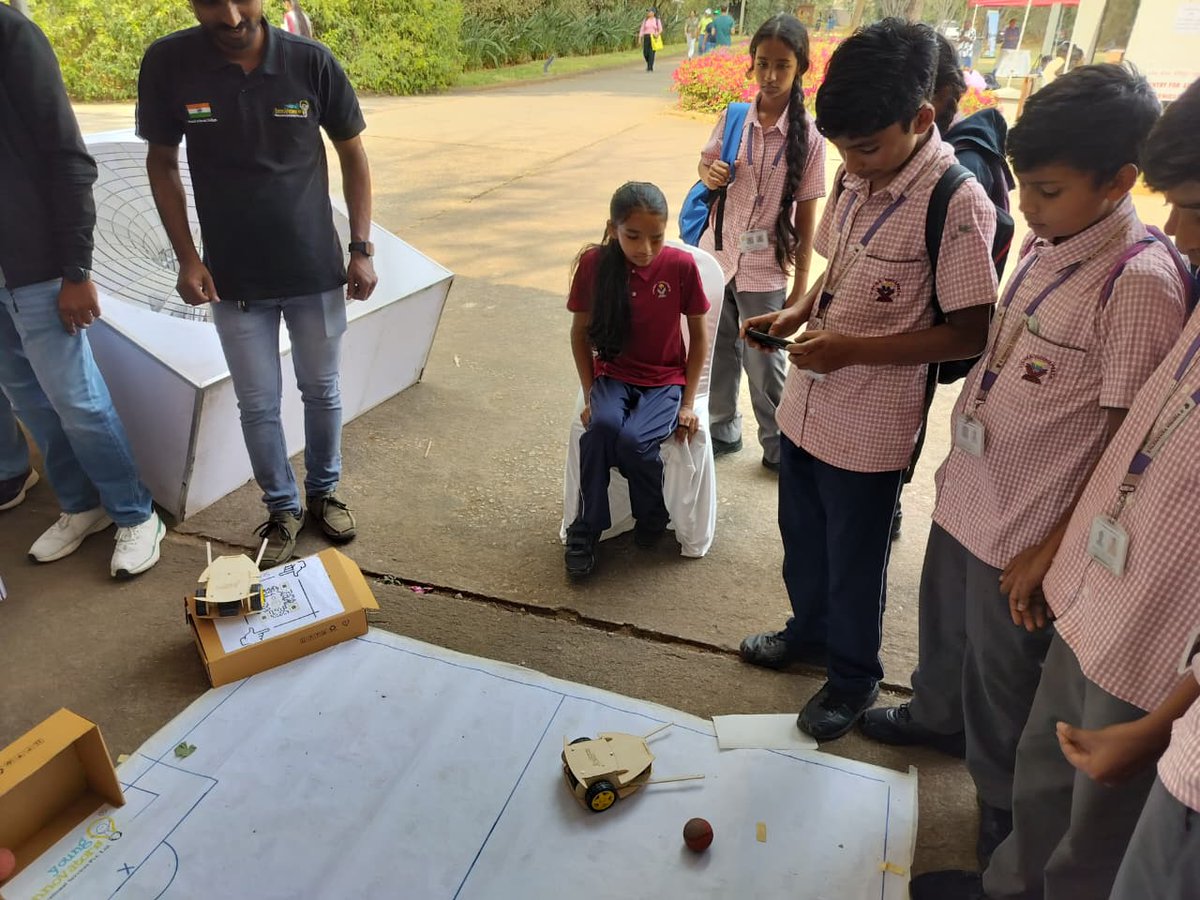 Yi_edu's tweet photo. Proud to collaborate with Raman Research Institute for #NationalScienceDay2026 (28 Feb). Students from NPS, VVP &amp; Kumarans showcased Astronomy, Aeromodelling, Robotics &amp; Electronics exhibits to 1000+ visitors—turning curiosity into innovation. #STEM #ScienceForAll https://t.co/C852LWQ9kV