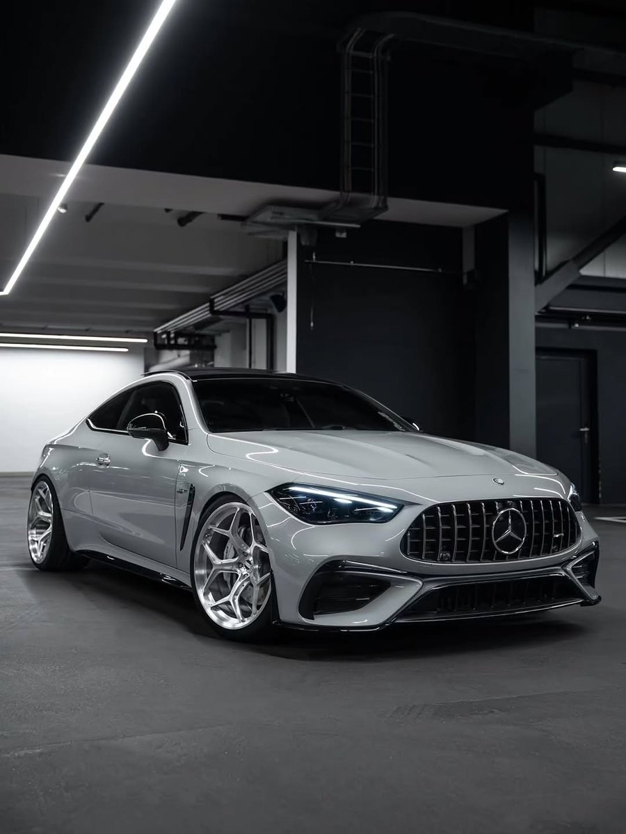 mbmaybachfans's tweet photo. Gray Shark: CLE 53 AMG 3.0-L 6-Cyl 🦈

📸: @srs_swissrichstreets (IG) https://t.co/0YPWpwxnk2