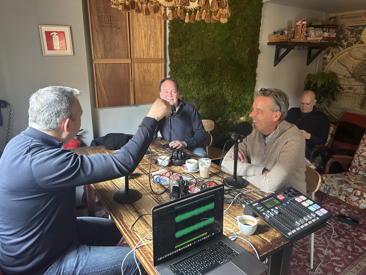 Dick Voormekaar Podcast tweet media