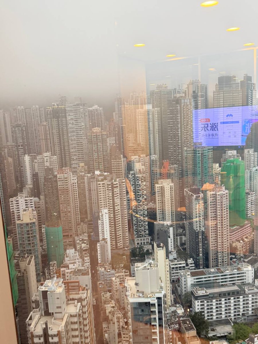 RealFinOfficial's tweet photo. 🇭🇰 Hong Kong this week.

A few meetings.
A few serious conversations.
A few doors that don’t open for everyone.

Our team is heading in for institutional work, strategic contacts, and the kind of discussions that don’t usually happen in public first.

Just know this: when REAL travels, it’s not for tourism.

Stay close. Something is moving.  👀

Quick Links:  
Website: https://t.co/3qtJe5m6QA    
Telegram: https://t.co/t4PuMHd4t6    
Discord: https://t.co/5B79ZFCkYS    
LinkedIn: https://t.co/1NGuUDA5bI