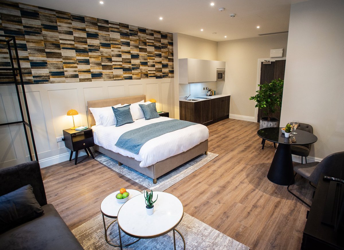 Leicester is BUSY !

✨Kinky Boots struts into Curve tonight – big songs, big energy, big nights out you won’t forget

Make it a night to remember &amp; stay in the heart of the action at The Gresham

Book direct for best rates:
thegreshamaparthotel.com
#Leicester #CurveLeicester