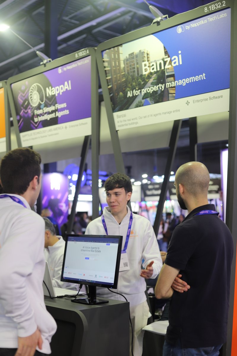 Napptilus tweet media