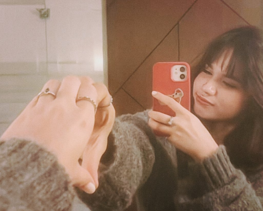 jiahaofilm's tweet photo. love you, @ashsarmientoo ♡ https://t.co/5DP7mHGPED