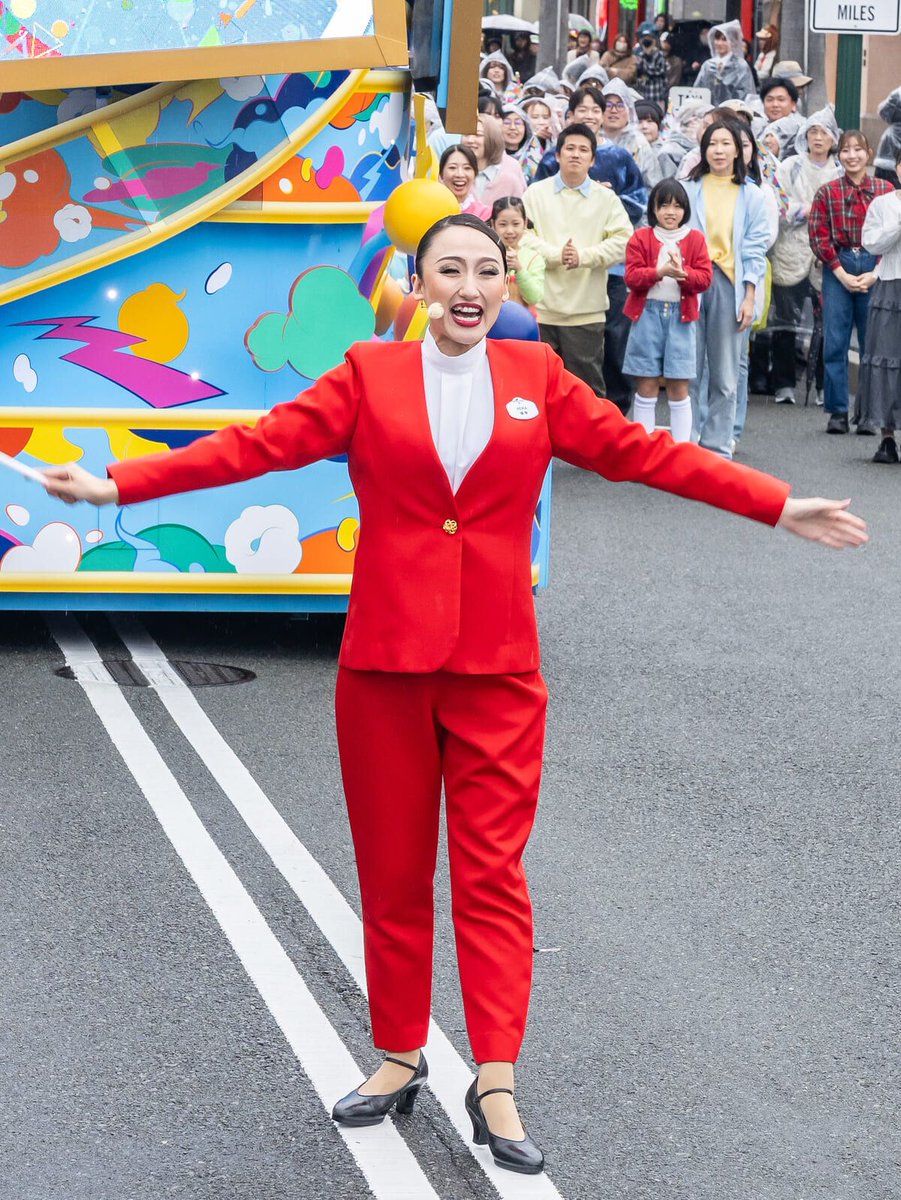 DtimesDream's tweet photo. 【 #USJ 】パークの仲間たちと一緒に「超Discover U!!! タイム」で熱狂！
ユニバーサル・スタジオ・ジャパン「25周年 Discover U!!! スペシャル セレモニー」
綾小路麗華、ディーコン、ビートルジュースも登場☆
詳細→https://t.co/cmieul4H1t https://t.co/zWym2OPFhl
