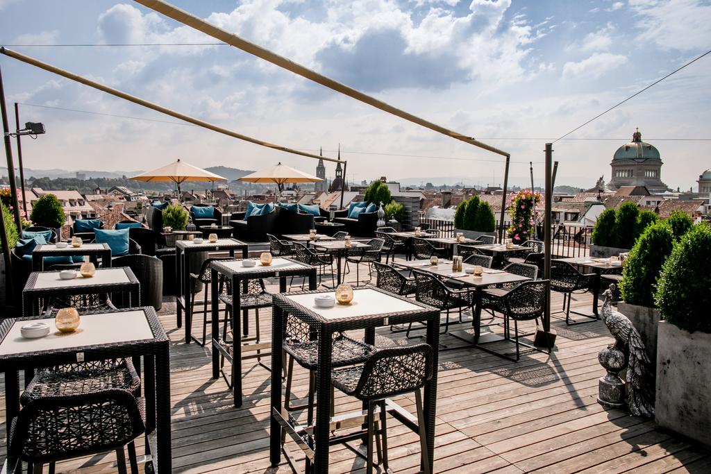 euro_tour's tweet image. ❤泊まってみたい『🇨🇭スイスの #豪華ホテル✨』
➡euro-tour.co.jp/luxury-hotel/s…
ベルン「ホテル・シュヴァイツァーホフ」　中心部にある老舗５つ星ホテル。エレガントな内装と最先端の設備が調和した豪華なお部屋、スパセンター、トレンディな屋上テラスを提供♪ #HotelSchweizerhofBern #Bern