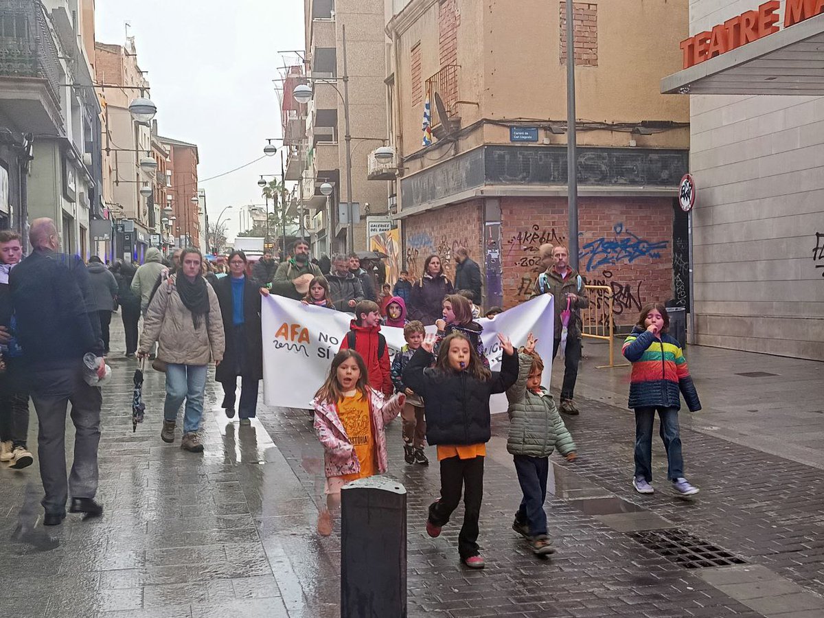 L'Afa del Ventós Mir de #Badalona , <a href="/VentosMir/">AFA Escola Ventós Mir</a>  celebra el manteniment de les dues línies d’I3 pel curs 2026-27 t.ly/TbXw3