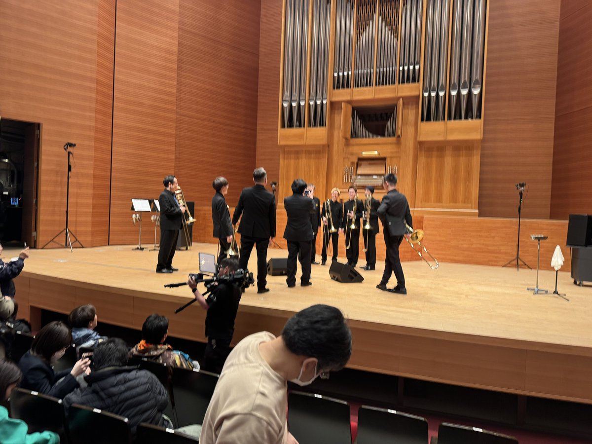 読響TQwithFriends拝聴！
圧倒的なサウンドと篠崎さんの熱意に終始感動しっぱなしでした。
生涯忘れられない演奏会になったと思います。

一緒に行った友達も大興奮で、近くの居酒屋で終電まで感想戦でした🍻