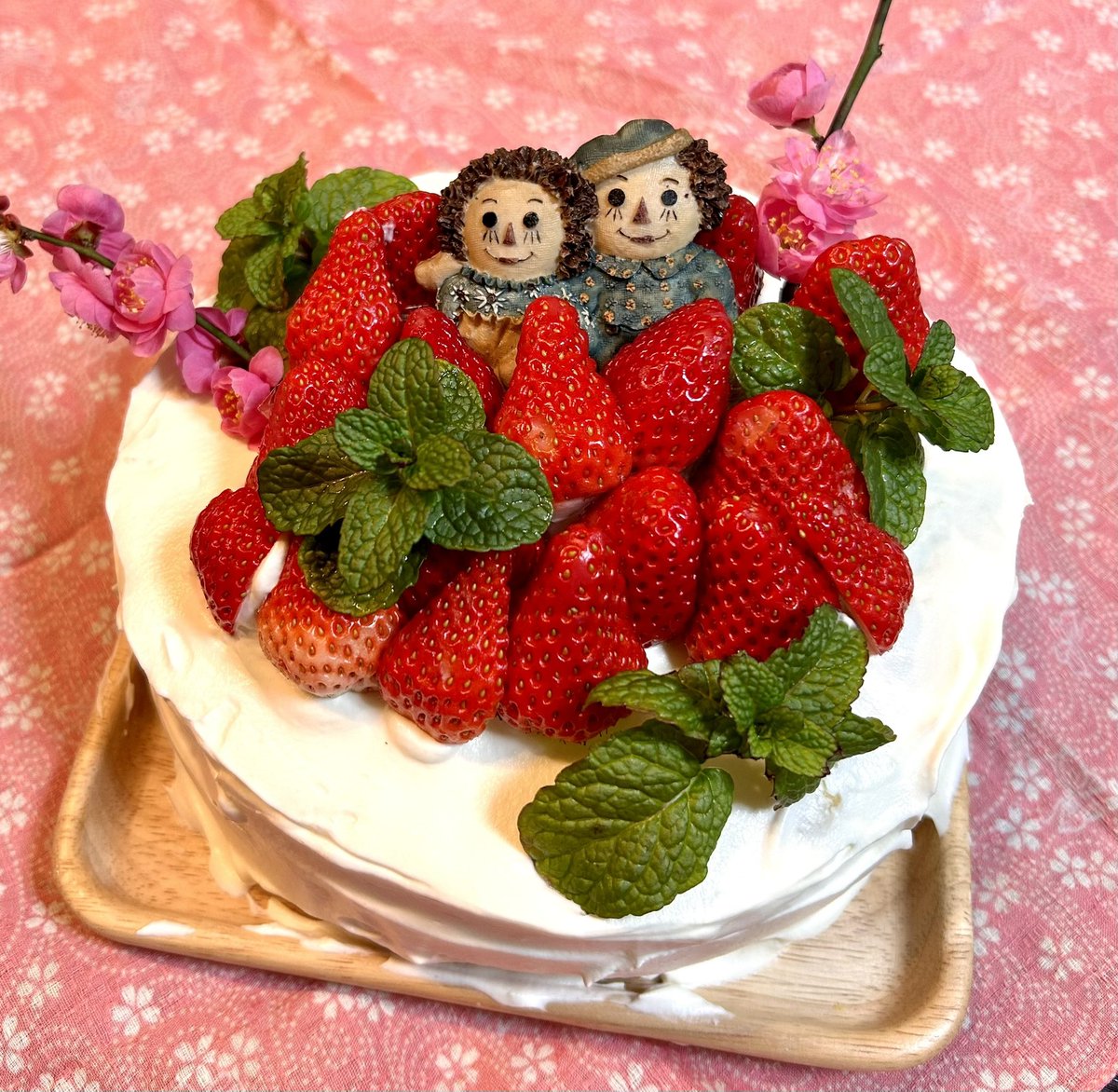 OAMA+BASE tweet media