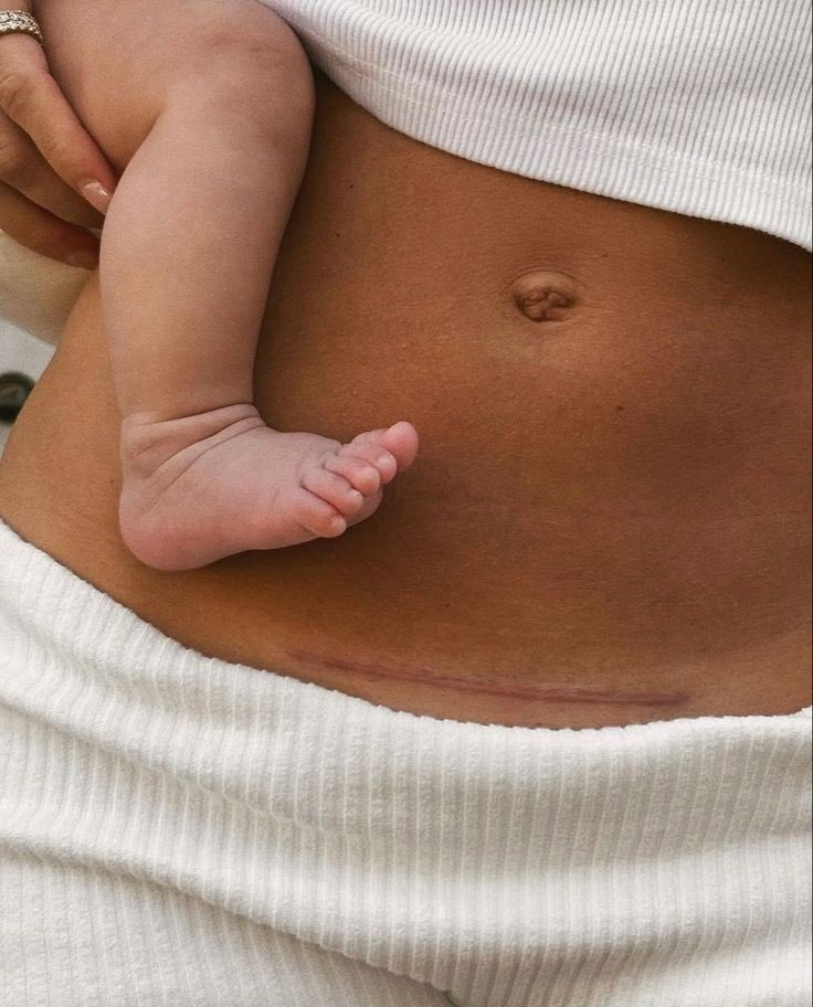 No matter how low your battery is, leave a red heart ❤️ for mothers 🥹