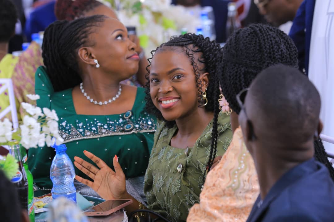 Gabriel Buule tweet media