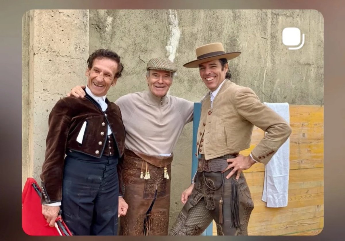 El Mòli tweet media