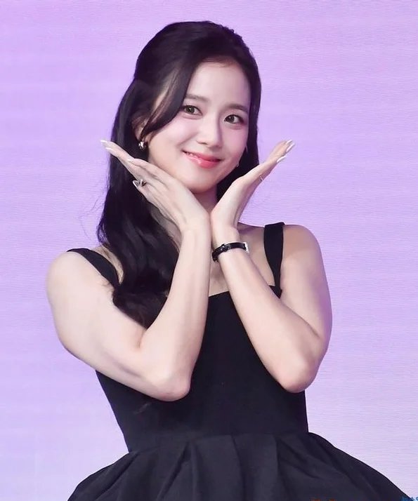 JISOO on BLACKPINK's upcoming 10th anniversary and 'DEADLINE' mini