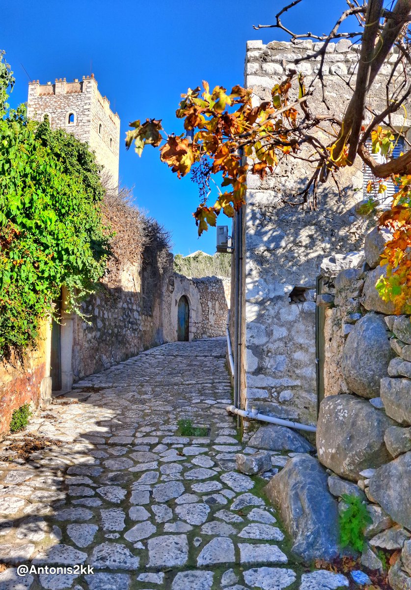 Σοκάκι (sokak)😍...🙏🌿🌻