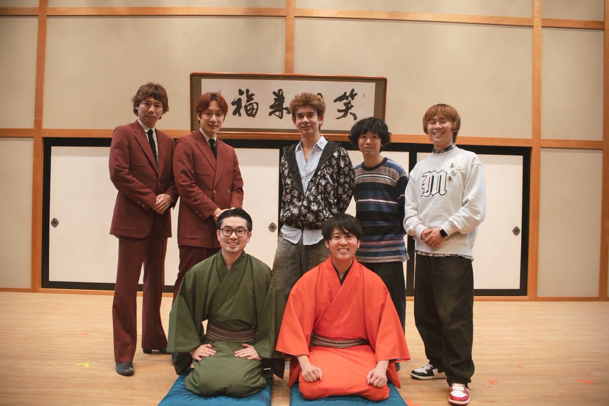 ItsDaikyHiguchi's tweet photo. ハマ・オカモト監修
祝☆樋口大喜ディスクジョッキー
十周年記念興行「電波ってんねん！」

賑やかに御開き。感想はインスタにて。
ご来場頂き誠にありがとうございました！
電波ってゆきましょう。#FM802 

撮影
大阪公演 @KYOTO_TANAKA02 
東京公演 @Lily0141 https://t.co/AtOLJMxYbH