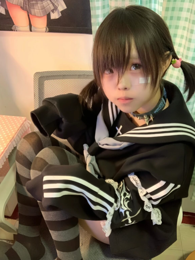 ゆあ tweet media