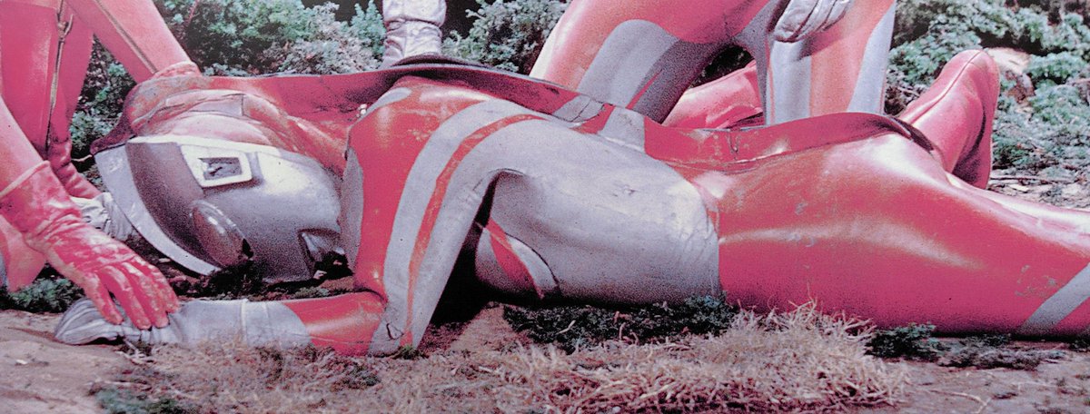 UltramanPeril tweet media