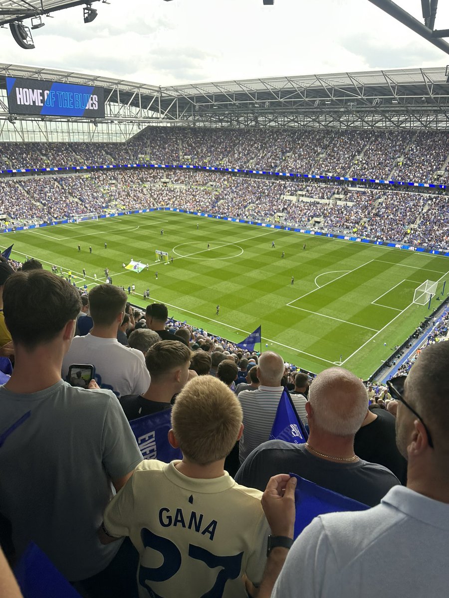 BigPcat's tweet photo. Ticket for tonight £25, must have membership to transfer ticket, either that or the seat goes empty, as @Everton have made this ridiculously hard to pass tickets on https://t.co/Rm1WAwZL0A