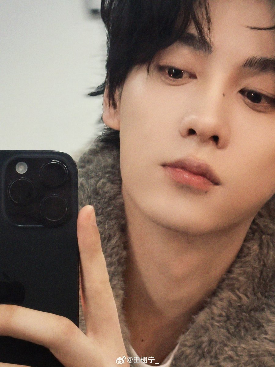 [260303] Tian Xuning Weibo Update (1/2)

Happy Lantern Festival🏮 (I admit, these are just a few photos from my archives/stock😬)

#TianXuning #田栩宁