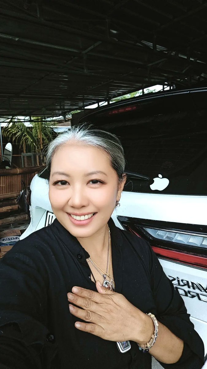 GA kilat khusus ekspress di draw jam 5.30.

GA ini hanya sekadar berbagi dan sbg tanda syukurku atas mobil baruku (Selametan onlen 😁🙏❤️)

Bisa buat jajan takjil.. @50K untuk 10 akun.

Syarat.. Follow &amp; RT, tulis di kolom komen apa yg kalian syukuri di hari ini. 🙏🙏🙏