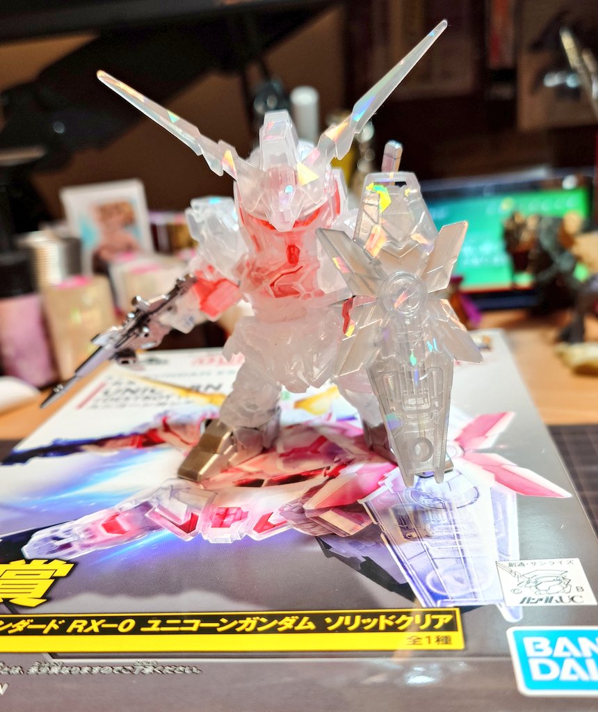 完 成 だぁぁぁあ！！！ ユニコーンガンダム、ソリッドクリアVerレジン