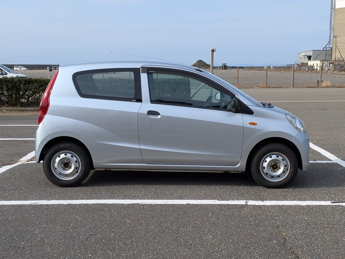 3ドアは横がかっけえ🤤
距離が距離だからこれ買う人はFR化目的か冬のミサ◯ルかかなw

#車売ります