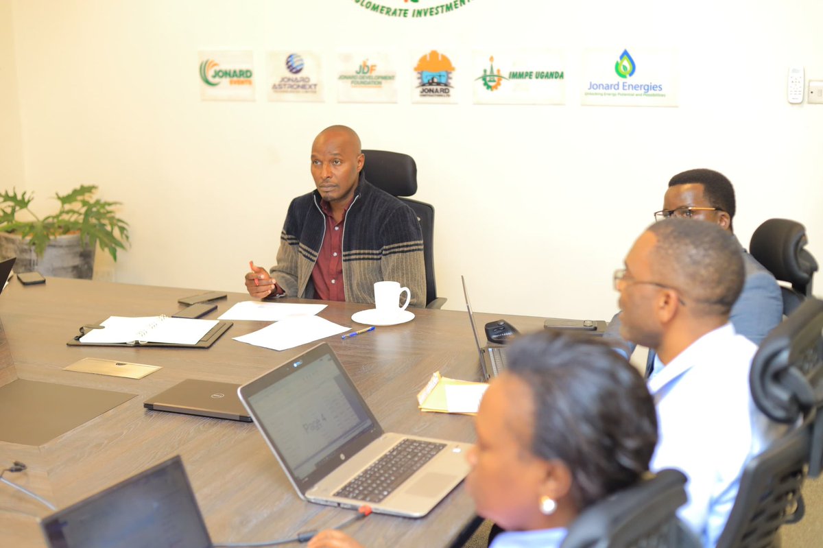 Hon. Eng Asiimwe Jonard. tweet media