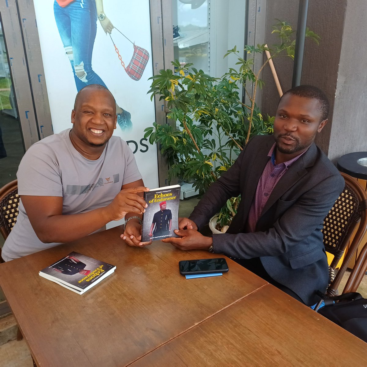 Refigah_'s tweet photo. Writing autobiography, one of the hard tasks is to decide what to say &amp; what to omit. For a public figure it’s heavier. u r aware that the public is so curious, but also eager to judge. They also choose what to talk about &amp; what to silence "Echoes of endurance" is a master piece https://t.co/hE2SRkZedM