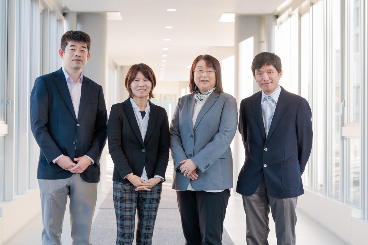 nanolsi's tweet photo. NanoLSI技術支援職員4名のインタビュー記事が WPI Forum に掲載されました！
支援体制や、日々の業務を通じた取り組みが紹介されています。
研究者が最先端の観察に集中できる環境づくりの裏側を、ぜひご覧ください 👇
https://t.co/p1U9qTVxhE

#WPI #NanoLSI #研究支援 https://t.co/MDfzOPF7a5
