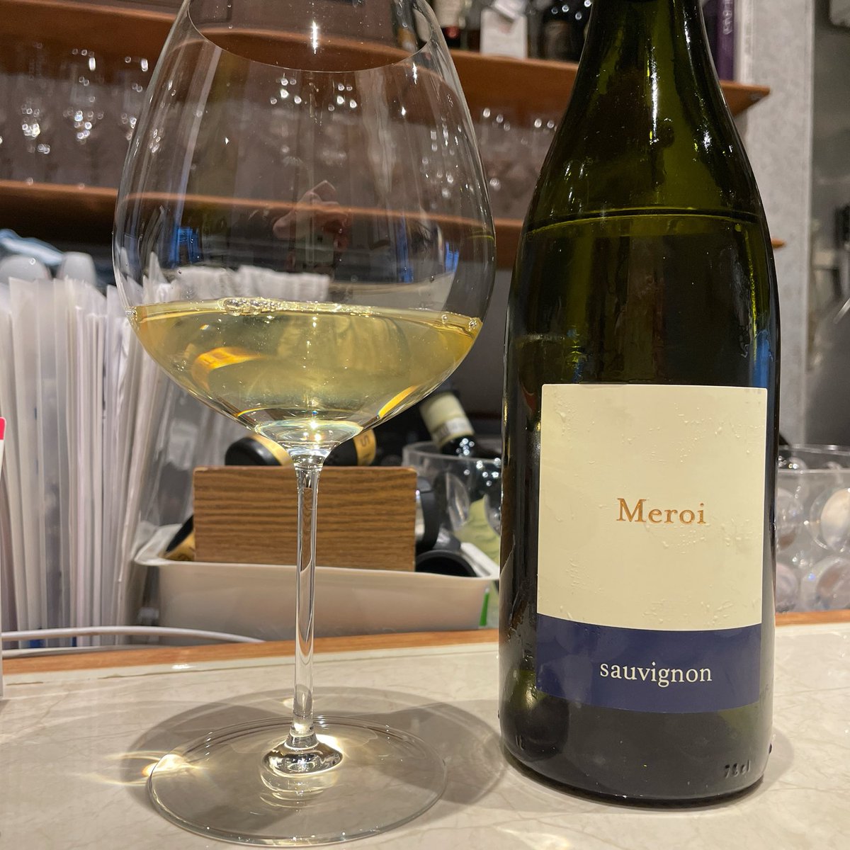 k3blog's tweet photo. 休日飲み歩きデー🍷

府中のワインショップ&amp;バーに伺いました！
イタリア限定で美味しいワインをいろいろ出していただき、大変勉強になりました😊 https://t.co/JA8ToEZ50C