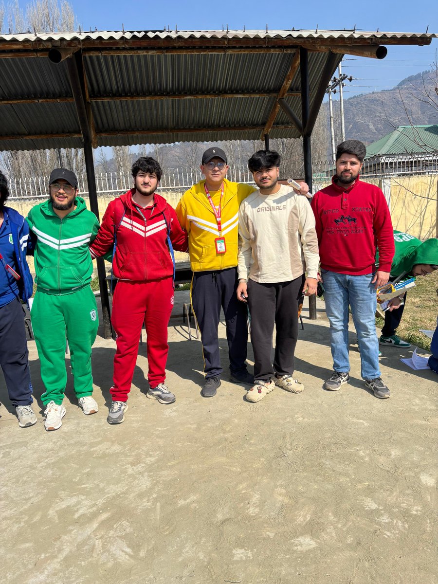 दिनांक: 24-02-2026 को मंडल कार्यालय श्रीनगर ने बच्चों में साफ-सफाई और स्वच्छताके प्रति  जागरुकता पैदा करने के लिए स्कूल जागरुकता शिवर लगाया।