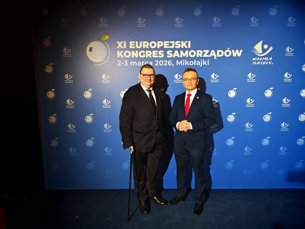 MarekWoch2's tweet photo. Pozdrawienia z Forum Ekonomiczne / Economic Forum 📷 XI Europejski Kongres Samorządów 2-3 marca 2026, #Mikołajki
Krótko: Nadchodzą zmiany 🧐🇵🇱.
#Maciej Lisowski #doradca @Federacja_BiS Ogólnopolska Federacja "Bezpartyjni i Samorządowcy"
Paweł Augustyn #Burmistrz Gmina Ryglice Zastępca pełnomocnika woj. małopolskie Ogólnopolska Federacja "Bezpartyjni i Samorządowcy"
Michał Kochanowski #Starosta powiat kętrzyński
#BogusiaLorek #JanLorek