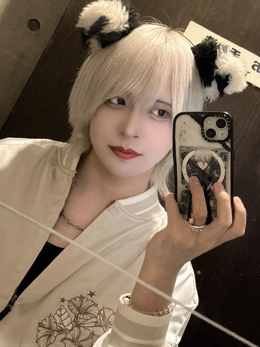 楠　音流 tweet media