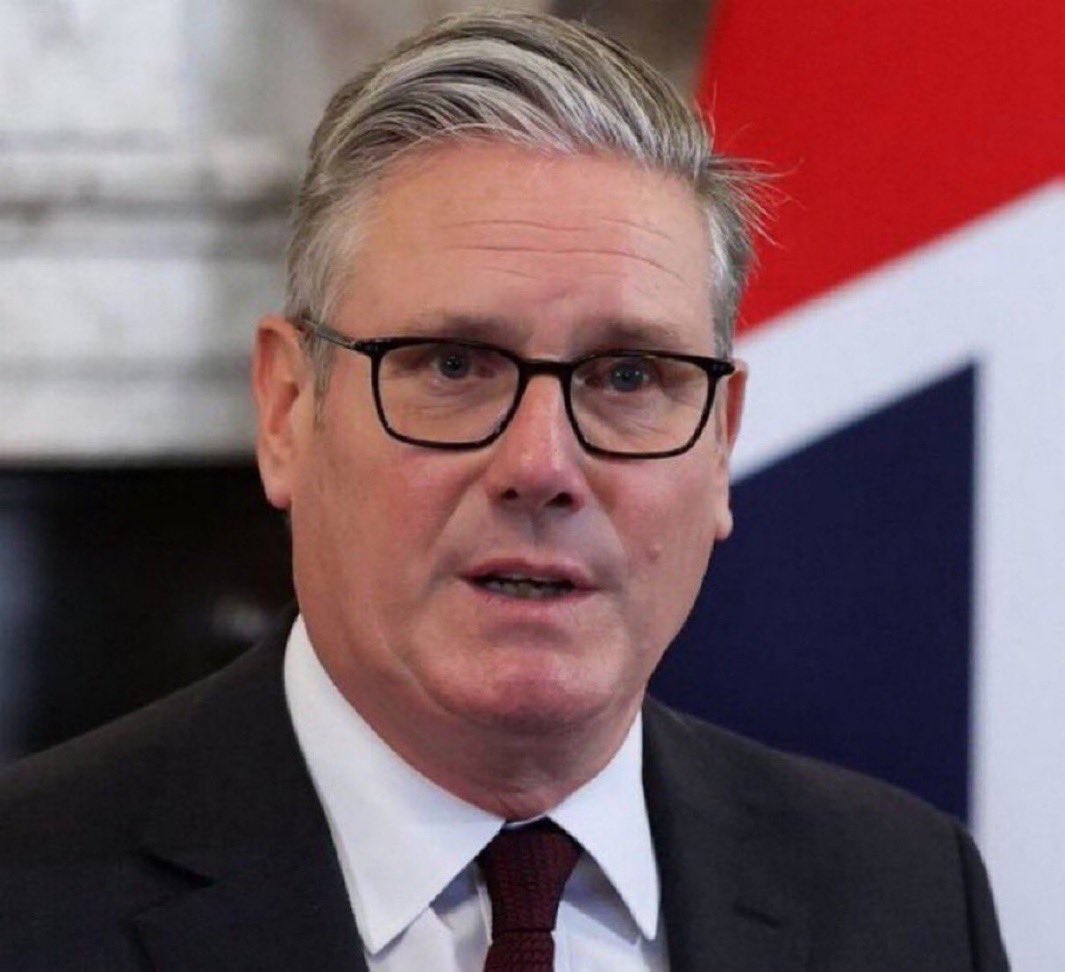 Smash that like button if Keir Starmer is NOT your Prime Minister 

#Starmer #StarmerOut #StarmerOutNow