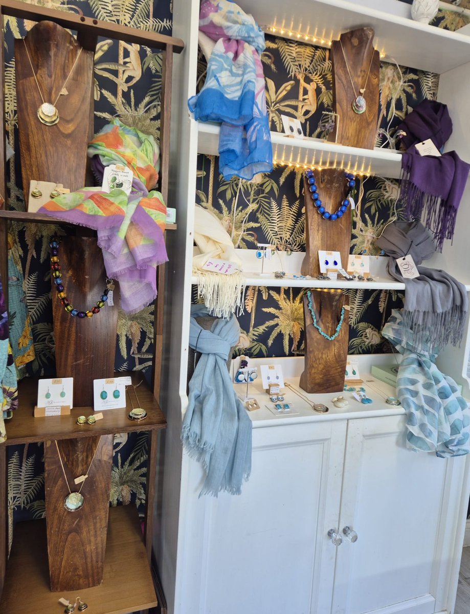 Accessory_Queen's tweet photo. Spring is on its way 🌼🌞🌸

Start your season off with a trip to @Accessory_Queen at @MilletsFarm and find a gorgeous collection of seasonal clothing &amp; accessories that will make you stand out from the crowd. https://t.co/8HM0jRb6Ky