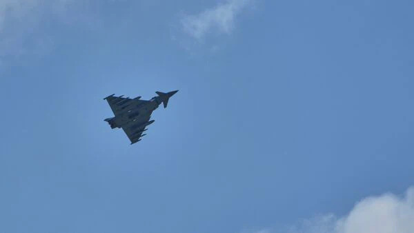 MENAFN's tweet image. Iranian Drone Hits UK's RAF Akrotiri In Cyprus, Causes 'Minimal Damage' Amid US-Israeli Strikes No Casualties Reported #Iranian #Drone #Hits #UK's #Akrotiri #Cyprus, #Causes #'Minimal #Damage' #US-Israeli #Strikes #Casualties #Reported #Facebook #Twitter… dlvr.it/TRGCqB