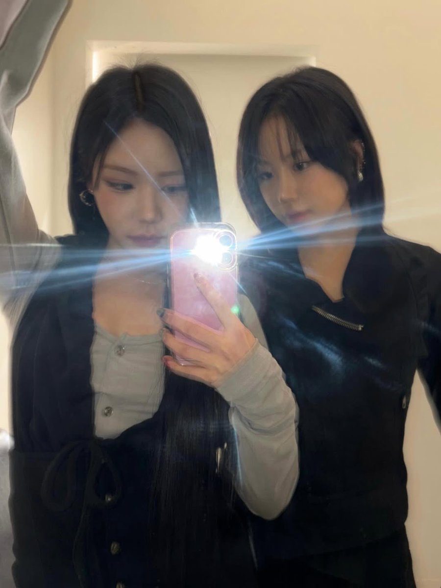 BADVILLAIN_FR's tweet photo. › INSTAGRAM - 03.03.26

#HUE
⤷ Huina

@BADVILLAIN_BPM — #BADVILLAIN #배드빌런 https://t.co/9Pzg06jRj2