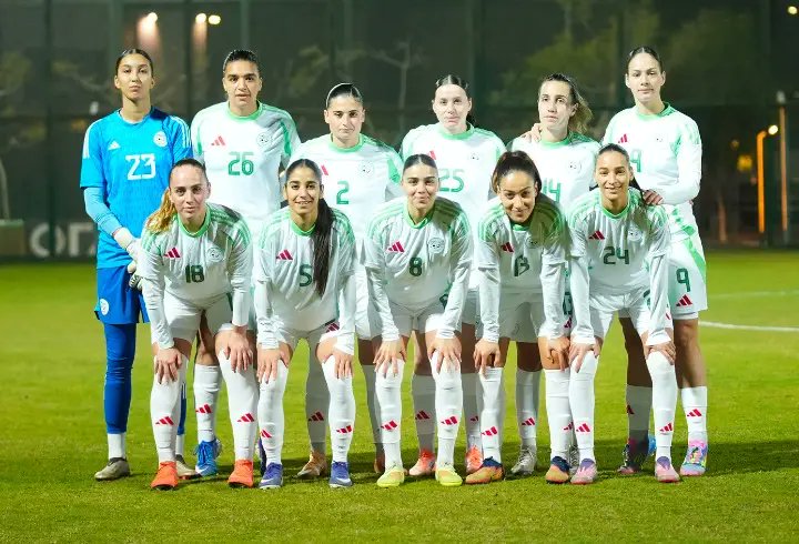 Algerie_aps's tweet photo. #CAN_féminine_2026 🏆⚽️
Nouvelle victoire des #Vertes 🇩🇿 face à l'#Egypte 🇪🇬 (3-2)
🔗 https://t.co/kZ5NkThzTI https://t.co/6PMvBEVuCQ