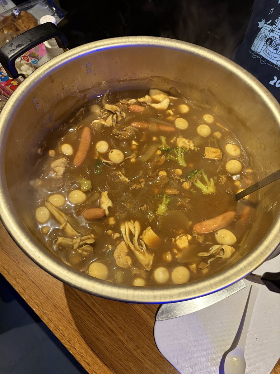 代々木でカレーを
煮てしまえ
