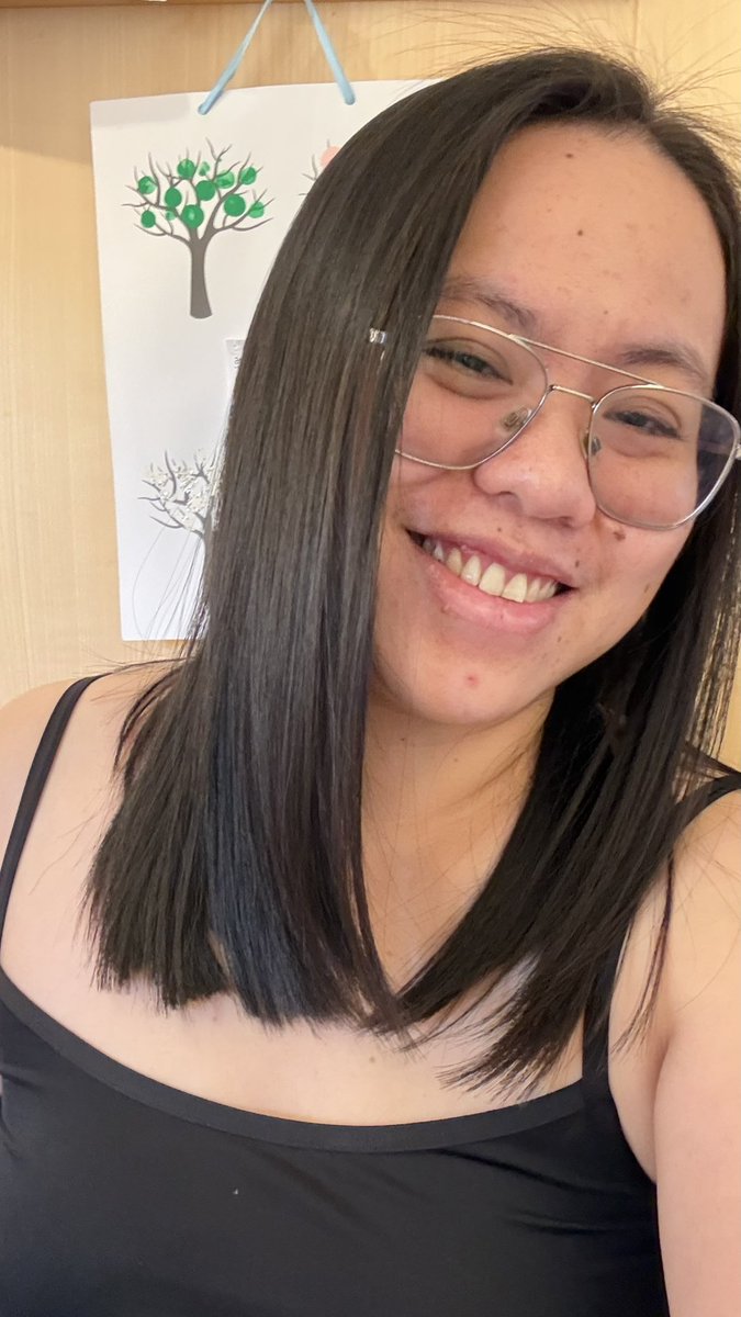 Finally had my long overdue hair cut and boy I didn’t hold back lol the before and after 💕