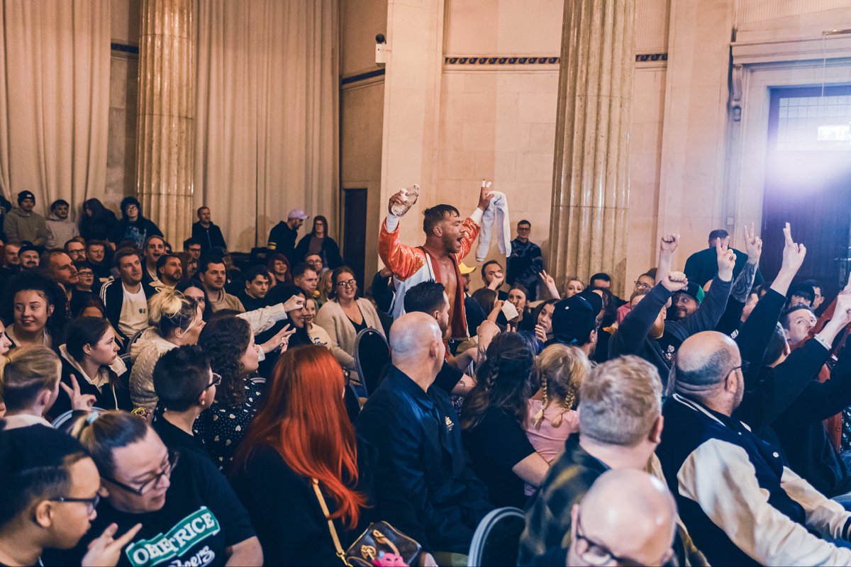 jamesellispw's tweet photo. The Brilliance in the Banking Hall 

The pillar of Slammasters Wrestling 🏴󠁧󠁢󠁷󠁬󠁳󠁿

P.S - I miss my wiseman @BigManBlanch 

👊🏻✌🏻

📸 Sharpshooter Creative https://t.co/0my1mvCvwt