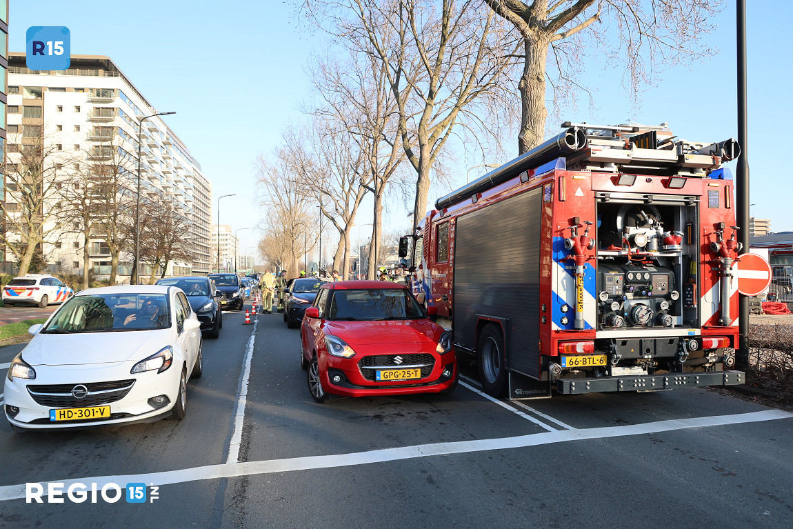 112 melding Kop-staartbotsing op de Prinses Beatrixlaan in Rijswijk