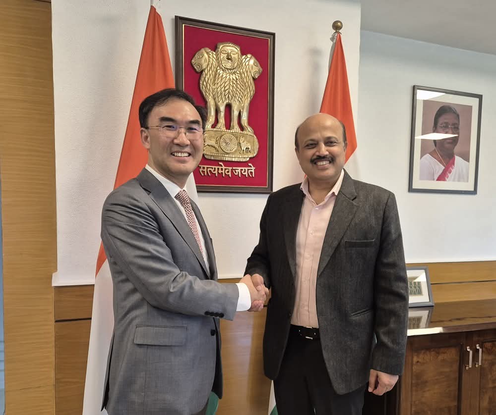 Korean Embassy India tweet media