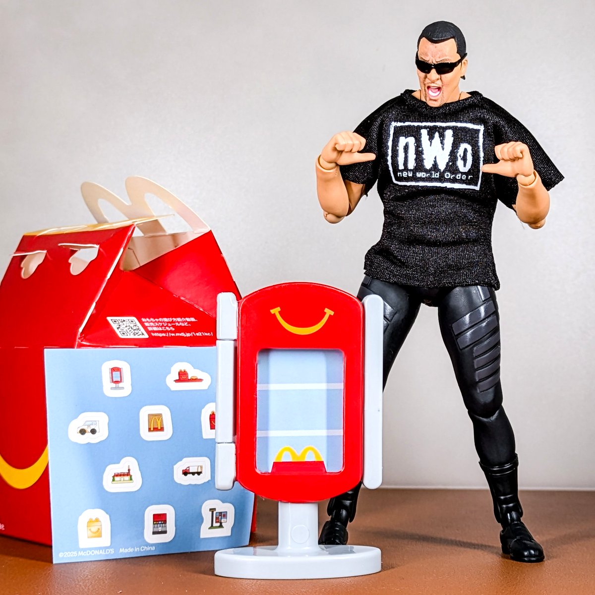 今日もマクドナルドを食べました。 今日はハッピーセットのおもちゃ