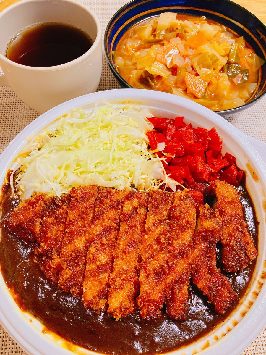 うさこ tweet media