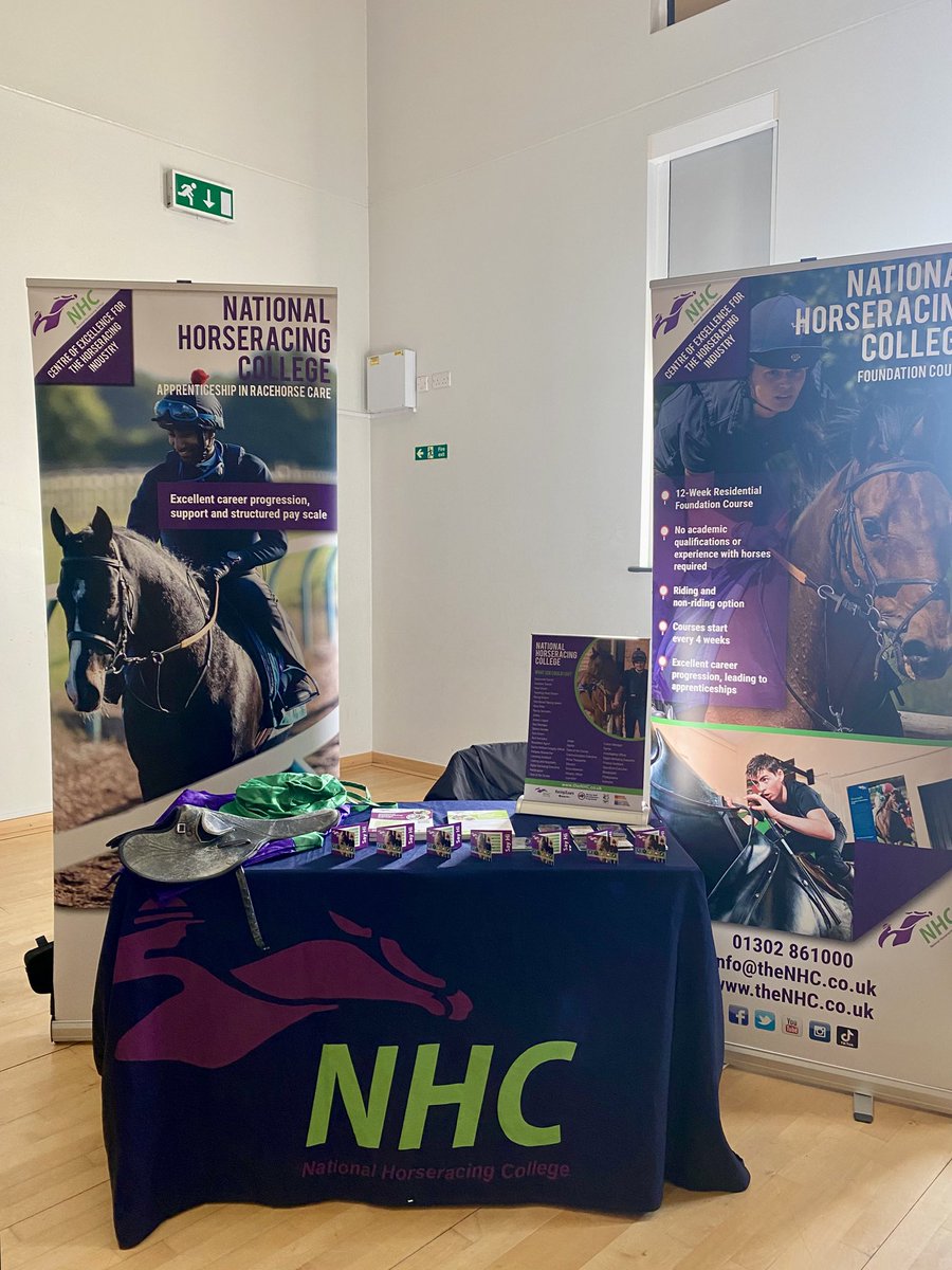 National Horseracing College tweet media