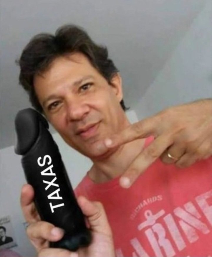 Cherbynudo's tweet photo. @Metropoles Mas não era fake news? https://t.co/SNfRyodiqh