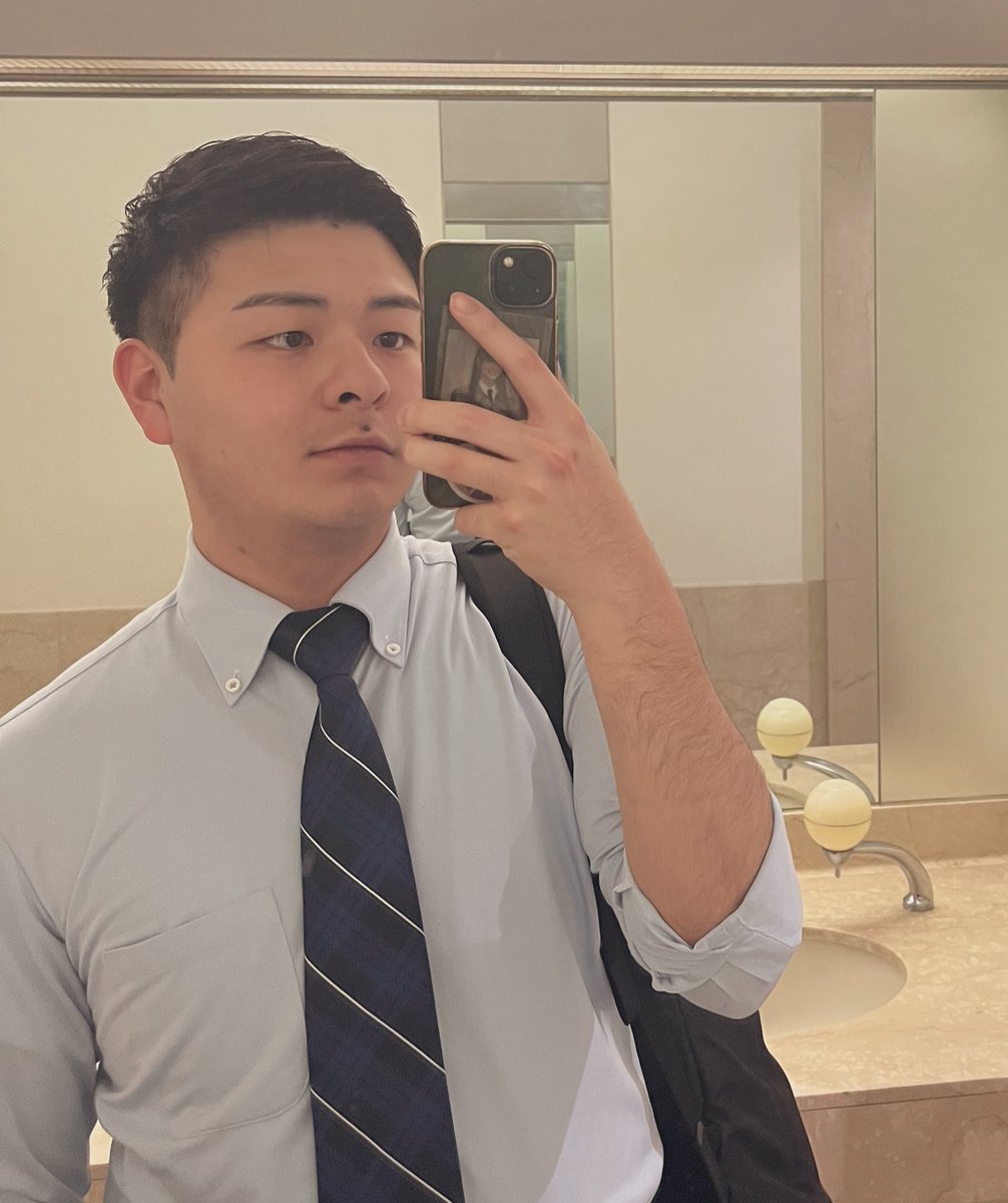 らっし tweet media