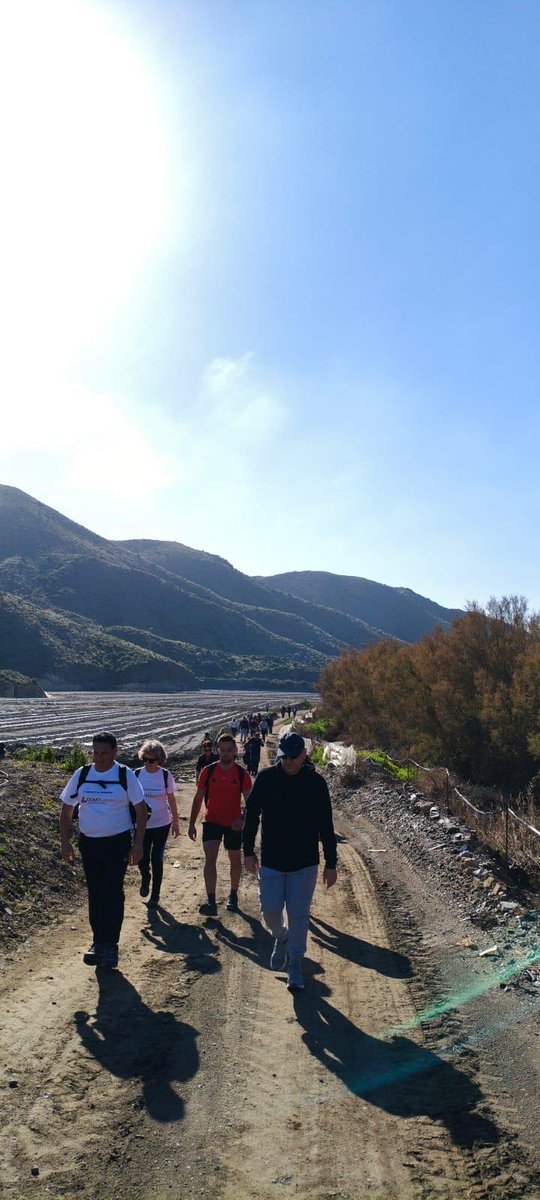 🥾 Compañer@s del #COATAlmería realizaron la ruta de senderismo “Luis Siret”. 
Diez kilómetros desde Las Herrerías hasta Villaricos descubriendo el legado minero del siglo XIX y disfrutando del litoral almeriense. 🌊
🏗️Patrimonio, territorio y compañerismo en una gran jornada.